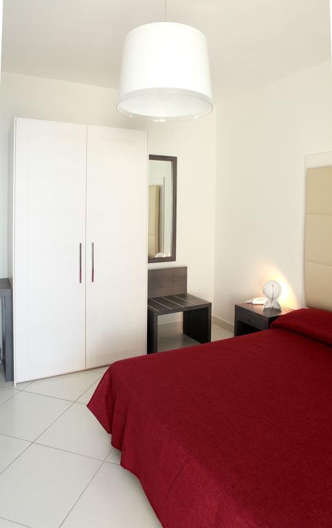 Brezza Di Grecale Aparthotel Trapani Kamer foto