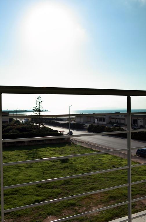 Brezza Di Grecale Aparthotel Trapani Kamer foto