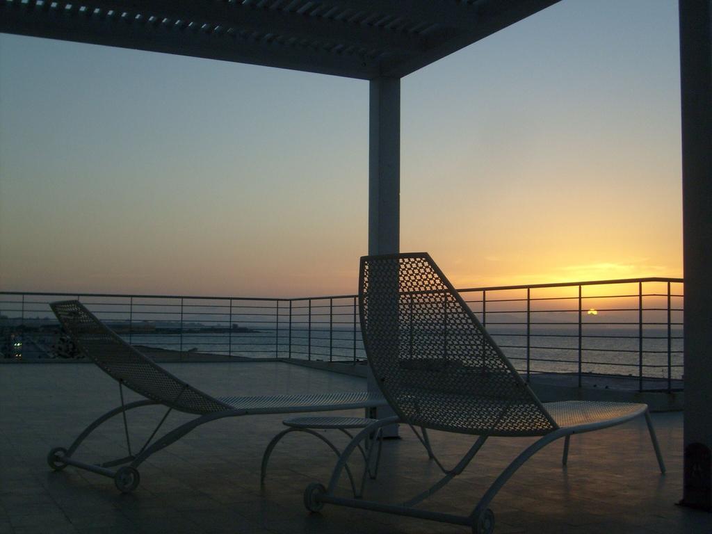 Brezza Di Grecale Aparthotel Trapani Buitenkant foto