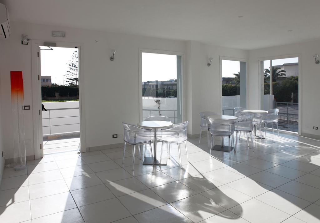 Brezza Di Grecale Aparthotel Trapani Buitenkant foto